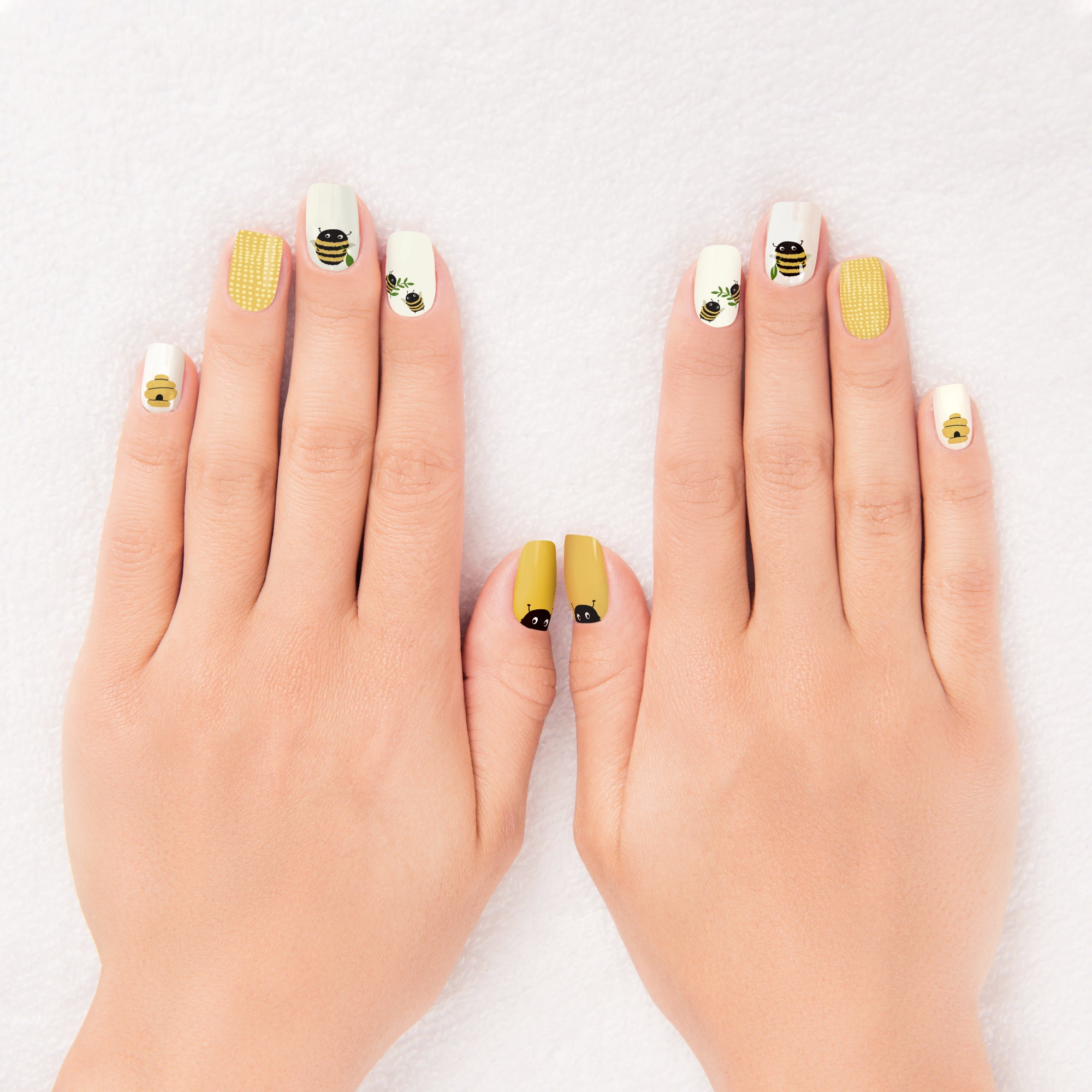 Buzzy Bees Mani Nail Wrap Kit