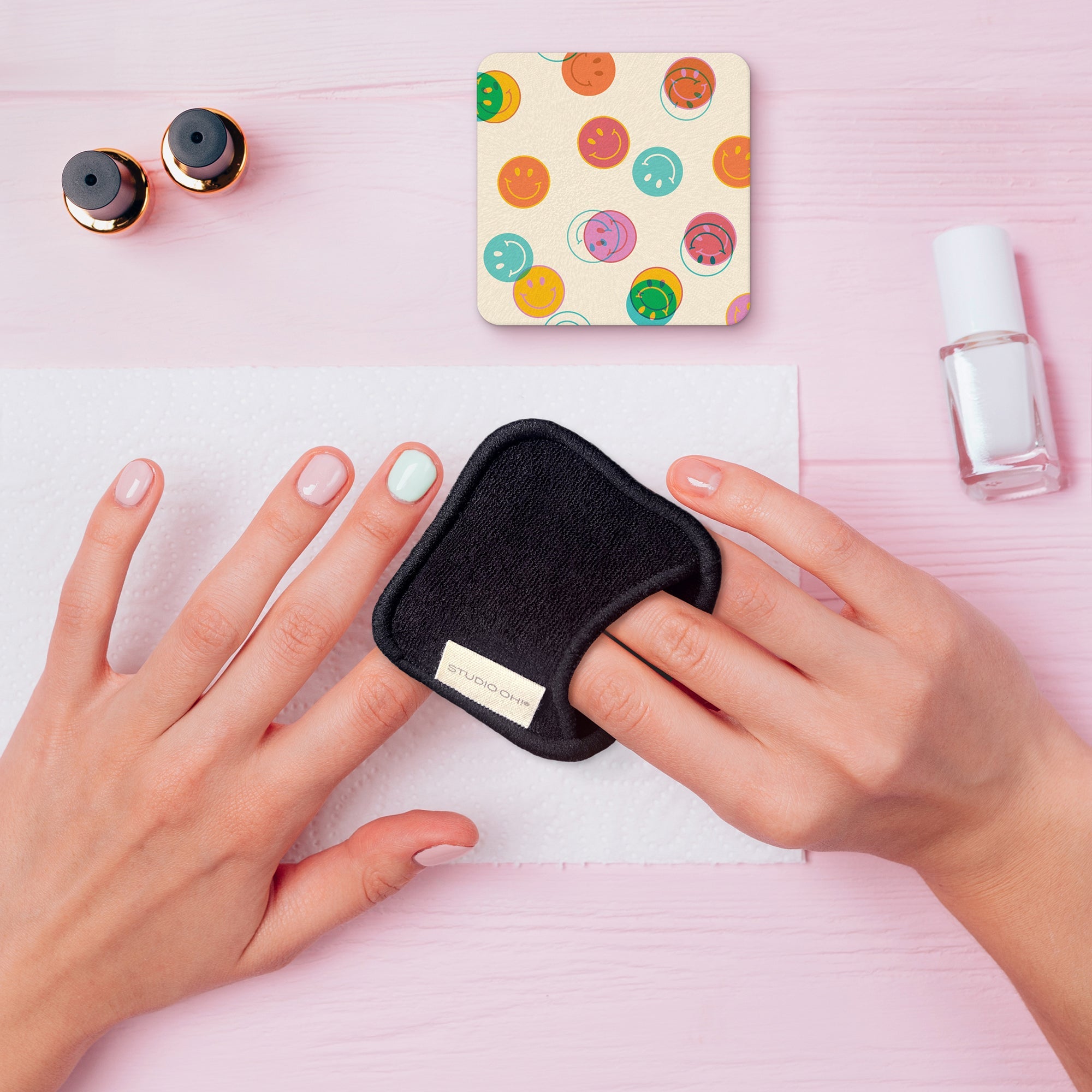 Happy Vibes Reusable Nail Polish Remover Kit